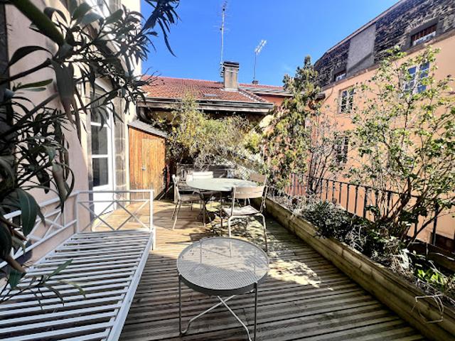 Vente Appartement 6 pièces 164 m2 Clermont Ferrand