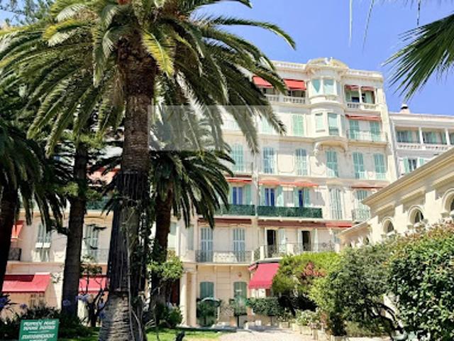 Vente Appartement 6 pièces 167 m2 Menton