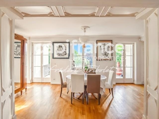 Vente Duplex 6 pièces 165 m2 Saint Germain en Laye