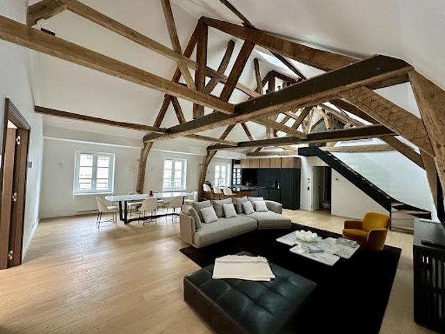 Vente Appartement 6 pièces 166.1 m2 Paris 7ème