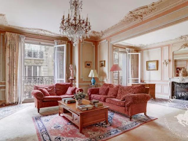 Vente Appartement 6 pièces 166.34 m2 Paris 16ème