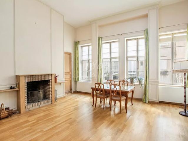 Vente Appartement 6 pièces 168.98 m2 Paris 3ème