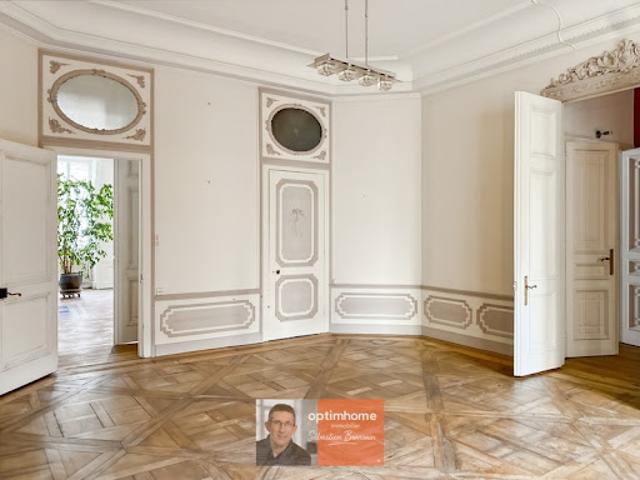 Vente Appartement 6 pièces 168 m2 Lons le Saunier