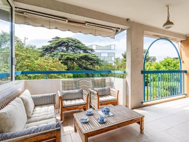 Vente Appartement 6 pièces 171 m2 Marseille 12ème