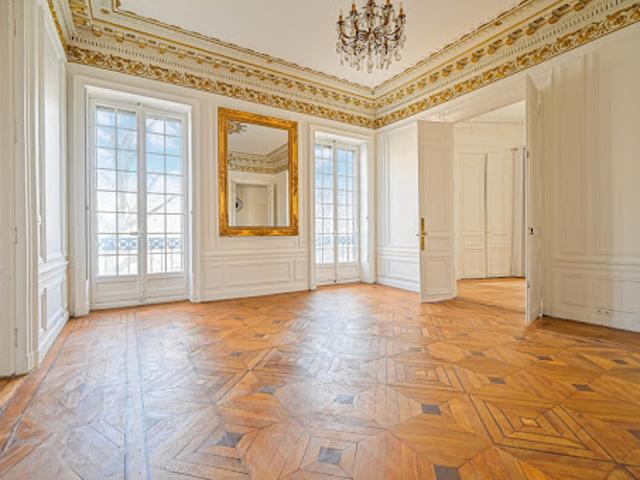 Vente Appartement 6 pièces 174 m2 Paris 10ème