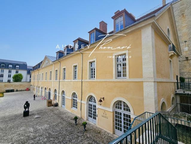 Vente Appartement 6 pièces 175 m2 Compiegne