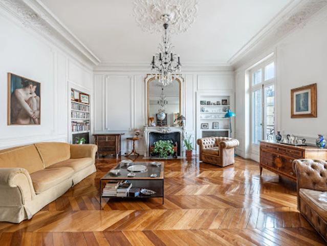Vente Appartement 6 pièces 181 m2 Paris 8ème