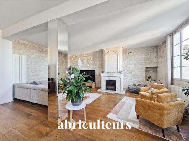 Vente Appartement 6 pièces 182 m2 Saintes