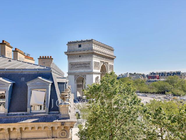 Vente Appartement 6 pièces 185.38 m2 Paris 16ème