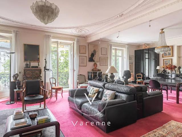 Vente Appartement 6 pièces 196.27 m2 Paris 5ème