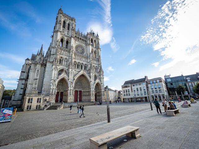 Vente Appartement 6 pièces 193.27 m2 Amiens
