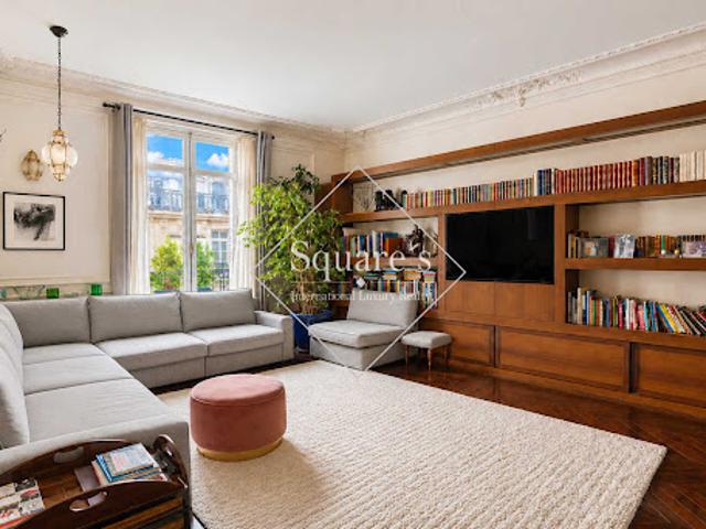 Vente Appartement 6 pièces 196 m2 Paris 8ème
