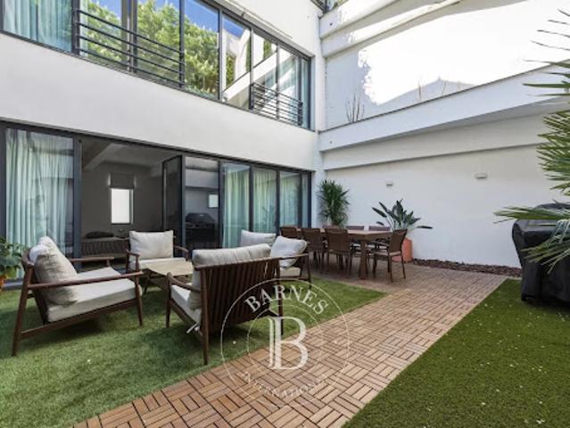 Vente Appartement 6 pièces 199.6 m2 Paris 4ème