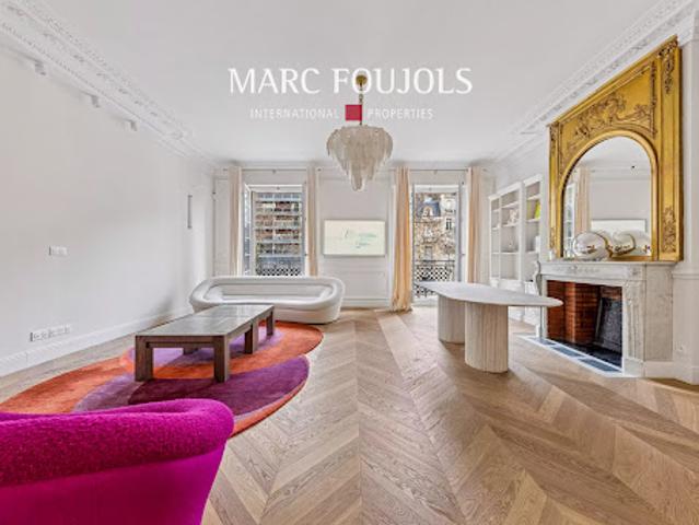 Vente Appartement 6 pièces 200.57 m2 Paris 16ème