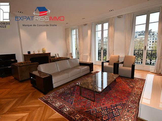 Vente Appartement 6 pièces 205.93 m2 Paris 16ème