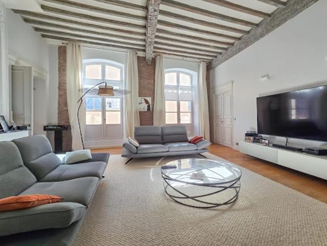 Vente Appartement 6 pièces 209 m2 Montauban