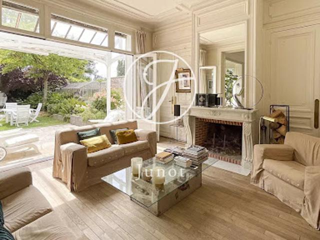 Vente Appartement 6 pièces 211.7 m2 Lambersart