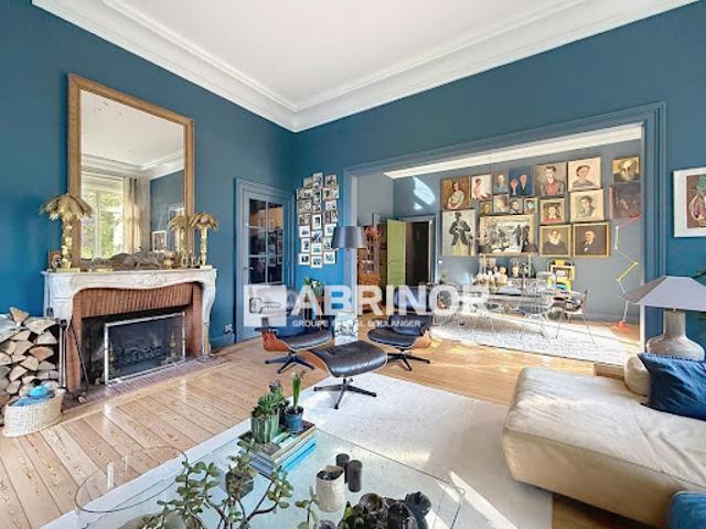 Vente Appartement 6 pièces 214.92 m2 Roubaix