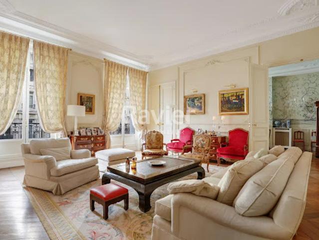 Vente Appartement 6 pièces 225.3 m2 Paris 17ème