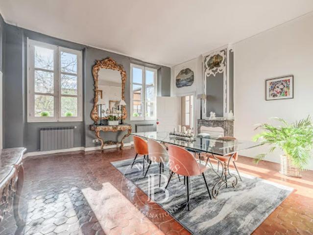 Vente Appartement 6 pièces 230.01 m2 Aix en Provence
