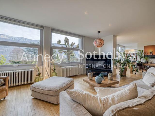 Vente Appartement 6 pièces 233 m2 Sevrier