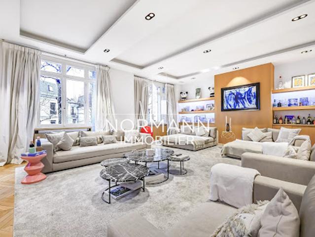 Vente Appartement 6 pièces 241 m2 Paris 16ème