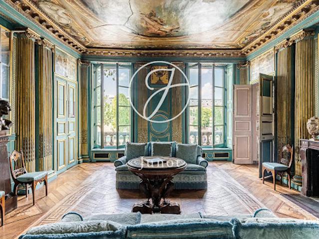 Vente Appartement 6 pièces 246.69 m2 Paris 7ème