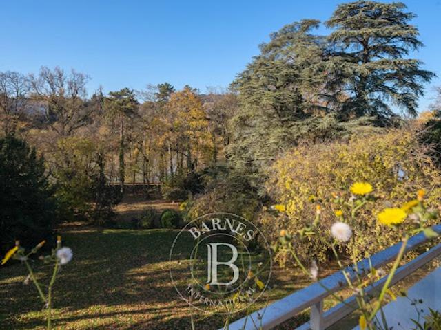 Vente Appartement 6 pièces 274.14 m2 Caluire et Cuire