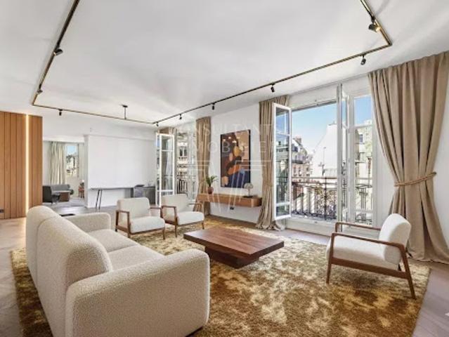 Vente Appartement 6 pièces 287.85 m2 Paris 16ème