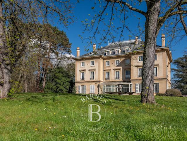Vente Appartement 6 pièces 306.7 m2 Ecully