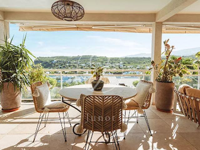 Vente Appartement 6 pièces 360 m2 Saint paul