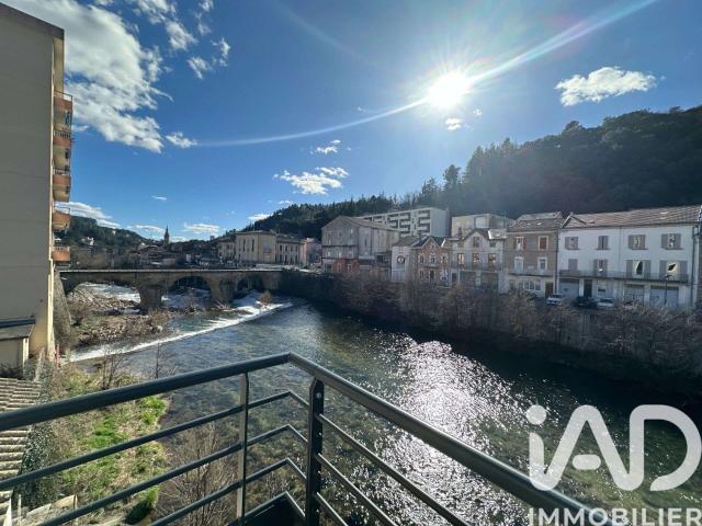 Vente appartement 6 pièces Vals les Bains 07