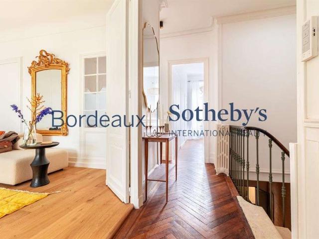 Vente appartement 6 pièces Bordeaux 33