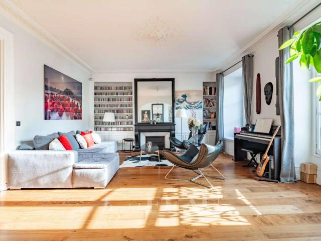 Vente appartement 6 pièces Paris 4e 75