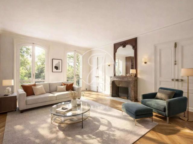 Vente appartement 6 pièces Paris 8e 75