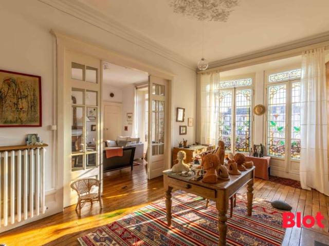 Vente appartement 6 pièces Rennes Centre Ville 35