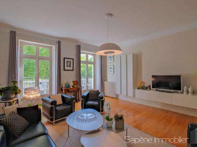 Vente appartement 6 pièces Rennes Bourg L'evêque 35