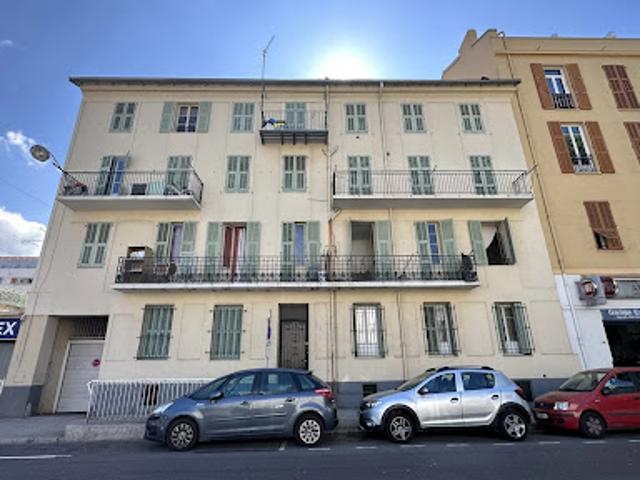 Vente Appartement 77 m2 Nice