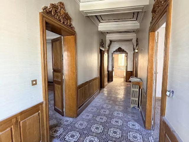 Vente Appartement 7 pièces 148 m2 Pezenas