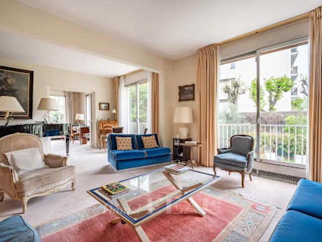 Vente Appartement 7 pièces 157.81 m2 Neuilly sur Seine