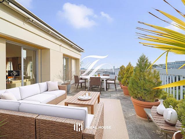 Vente Appartement 7 pièces 159 m2 Saint Cloud