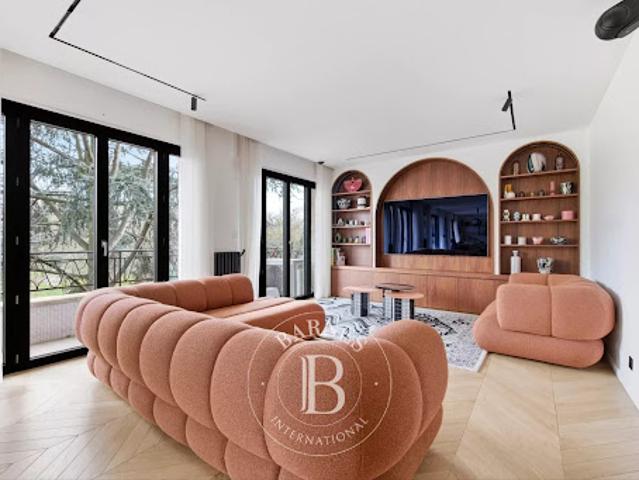 Vente Appartement 7 pièces 160.31 m2 Paris 12ème
