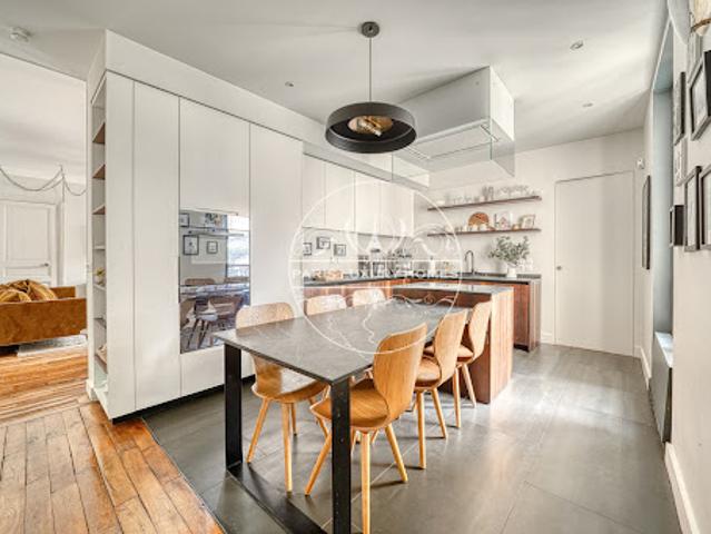 Vente Appartement 7 pièces 172.46 m2 Paris 1er