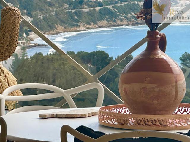 Vente Appartement 7 pièces 174 m2 Bandol