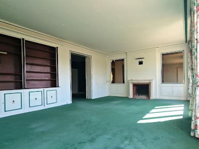 Vente Appartement 7 pièces 174 m2 La Madeleine