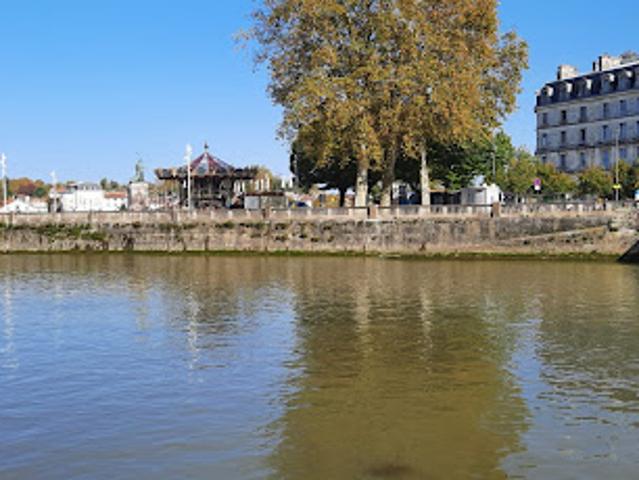 Vente Appartement 7 pièces 177 m2 Bayonne