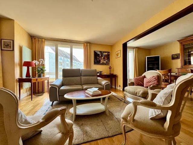 Vente Appartement 7 pièces 177 m2 Orleans