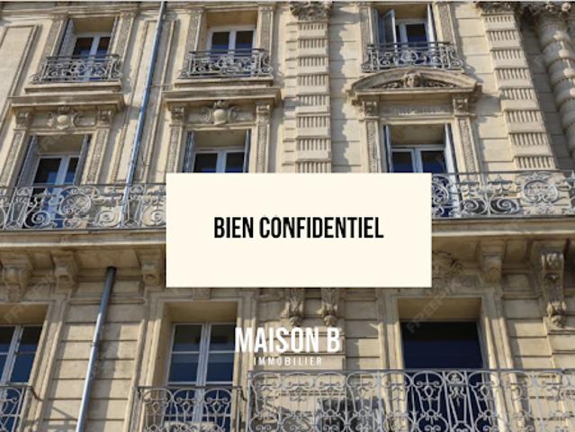 Vente Appartement 7 pièces 179 m2 Marseille 8ème