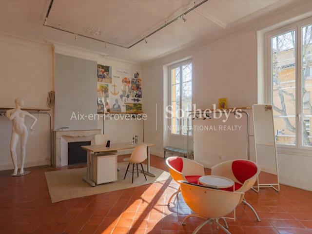 Vente Appartement 7 pièces 183 m2 Aix en Provence