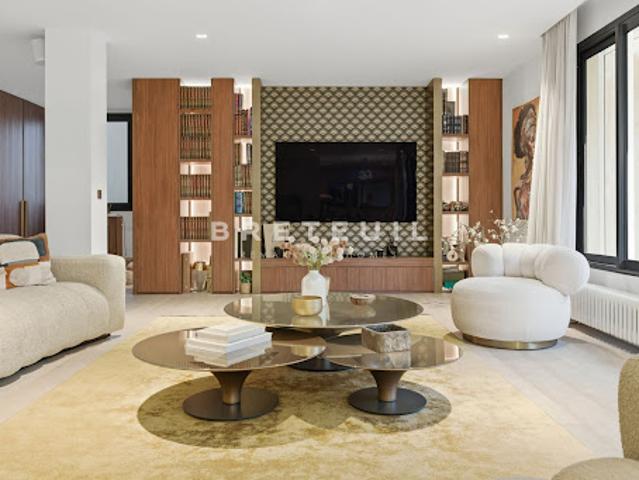Vente Appartement 7 pièces 188 m2 Paris 16ème